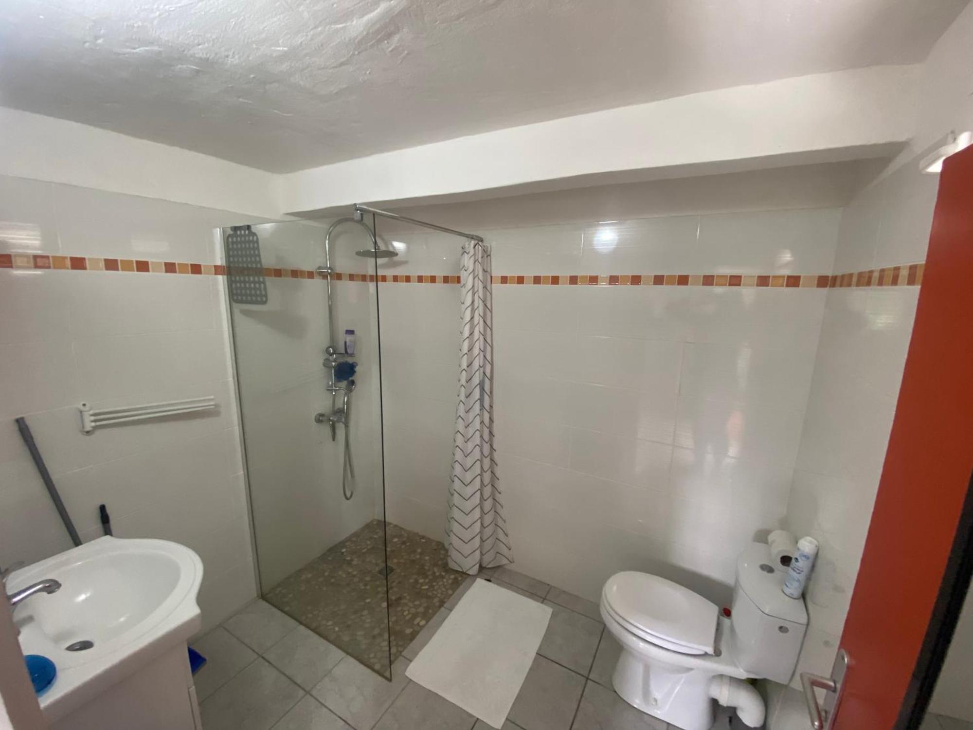 Logement De 40M2 Avec Terrasse, Moderne Et Equipe Petit-Canal Kültér fotó
