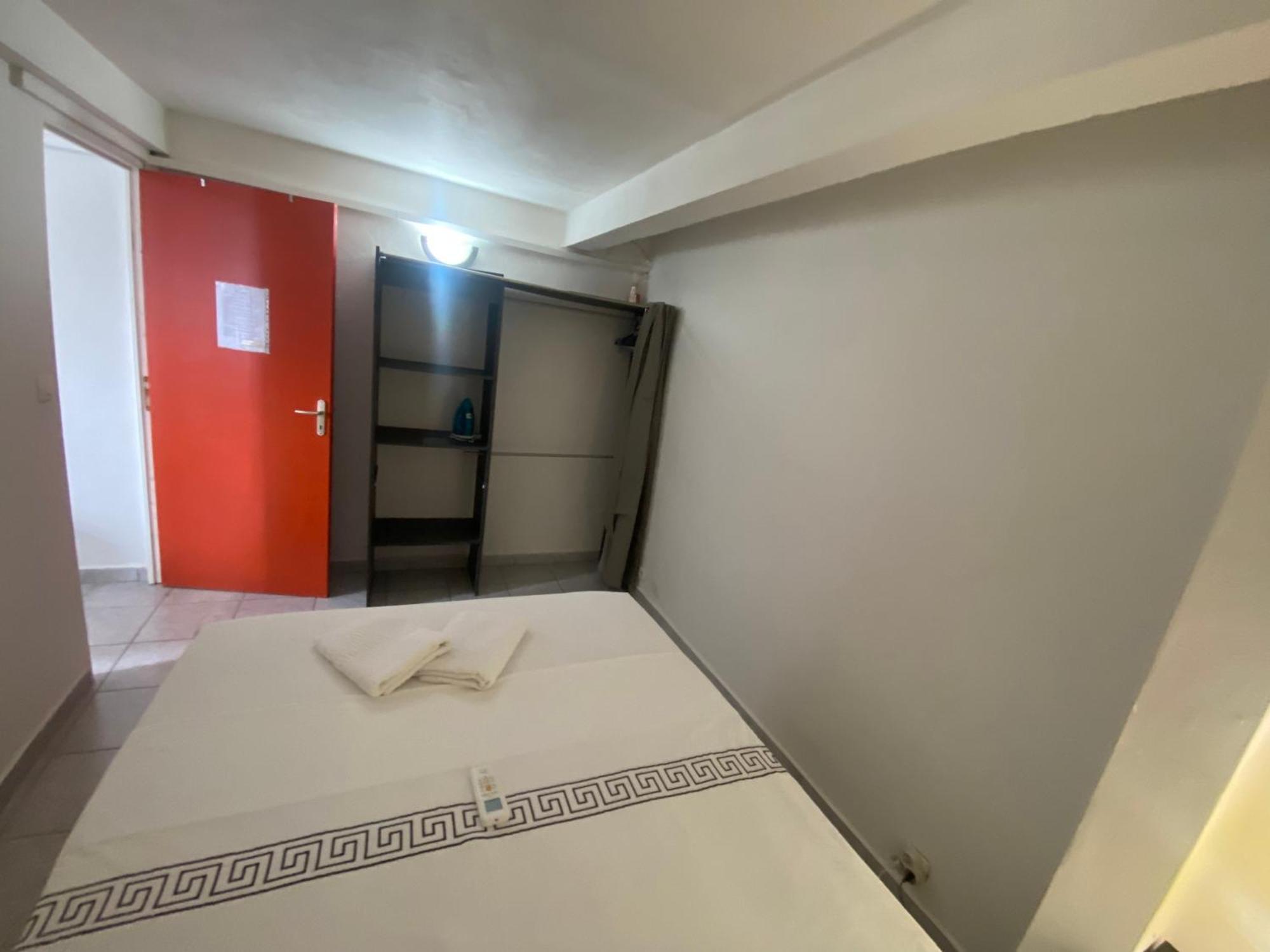 Logement De 40M2 Avec Terrasse, Moderne Et Equipe Petit-Canal Kültér fotó