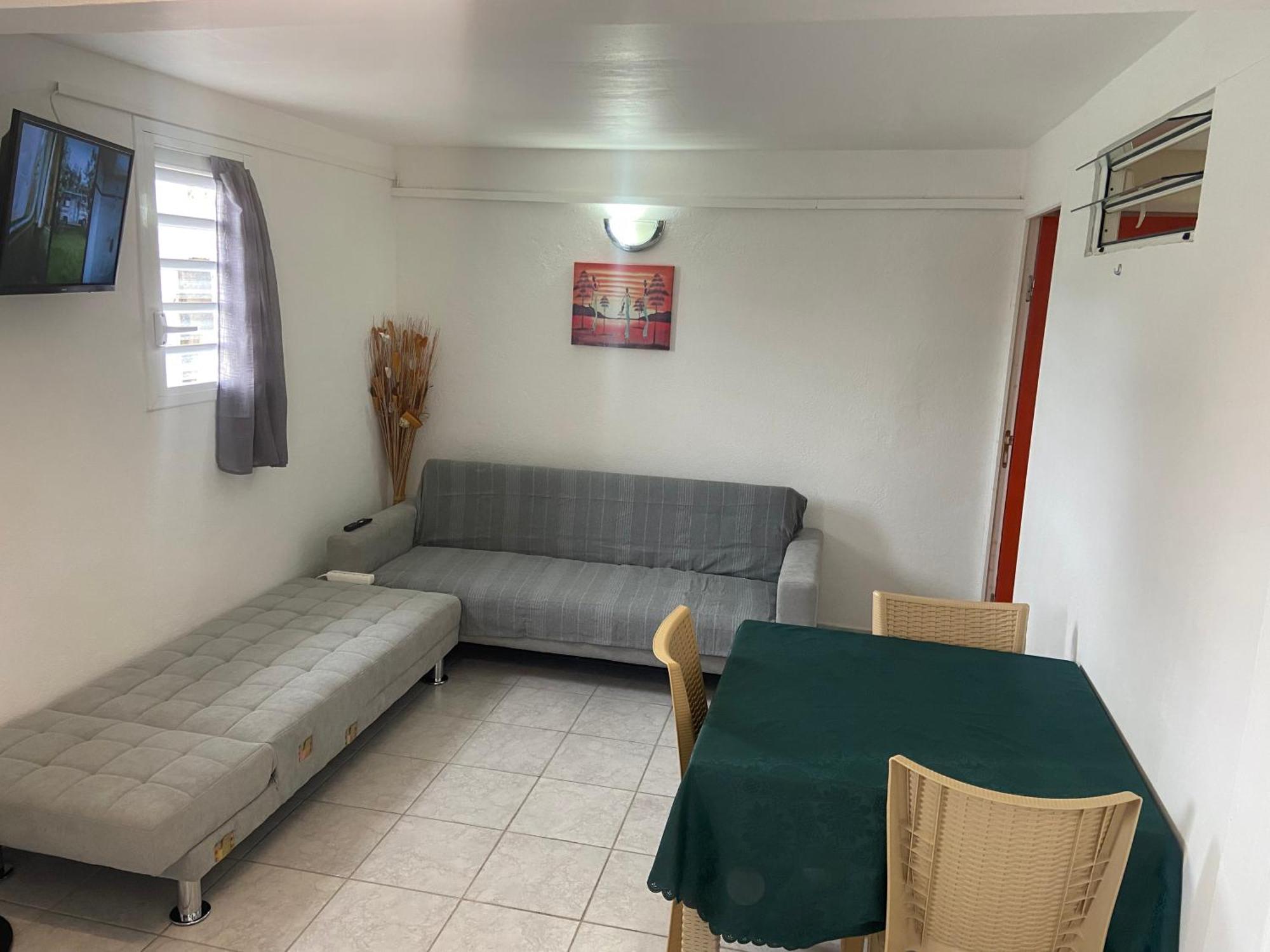 Logement De 40M2 Avec Terrasse, Moderne Et Equipe Petit-Canal Kültér fotó