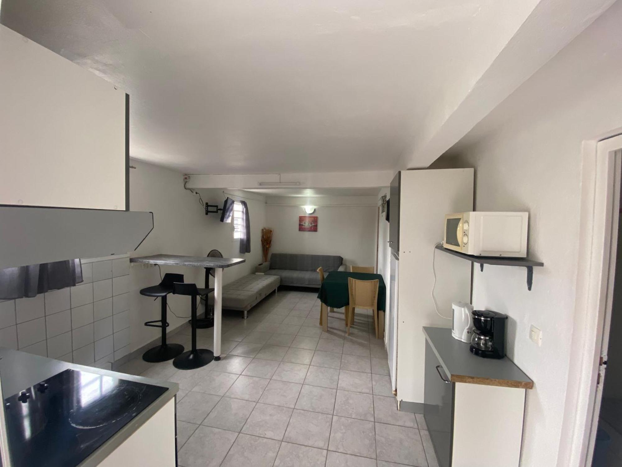 Logement De 40M2 Avec Terrasse, Moderne Et Equipe Petit-Canal Kültér fotó